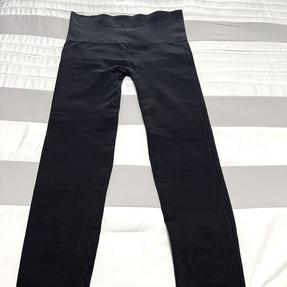 Women’s Spanx Black Leggings Size Large
